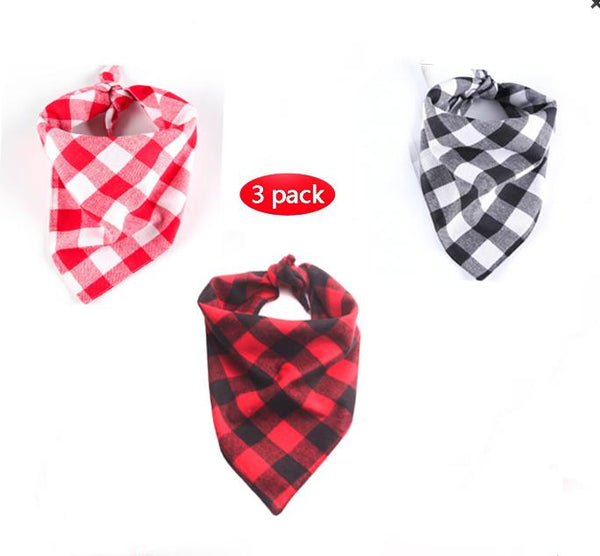 Cute Plaid Pet Bandana Bibs: Cozy Style for Your Pup! 🐾🎀