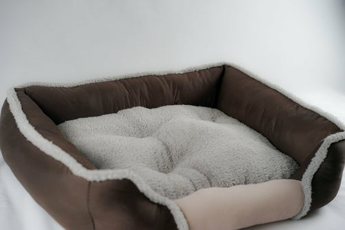 The Ultimate Cozy Bed for Your Furry Friend!