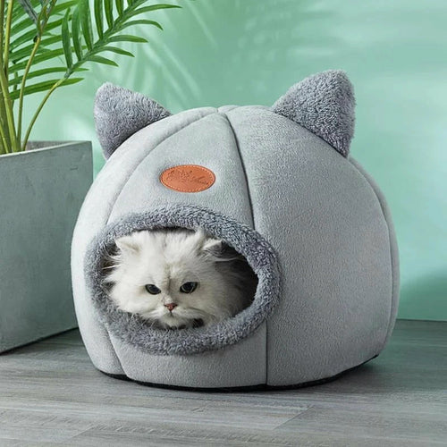 Snuggle Hut with Ears – The Ultimate Cozy Hideaway for Your Furry Friend!