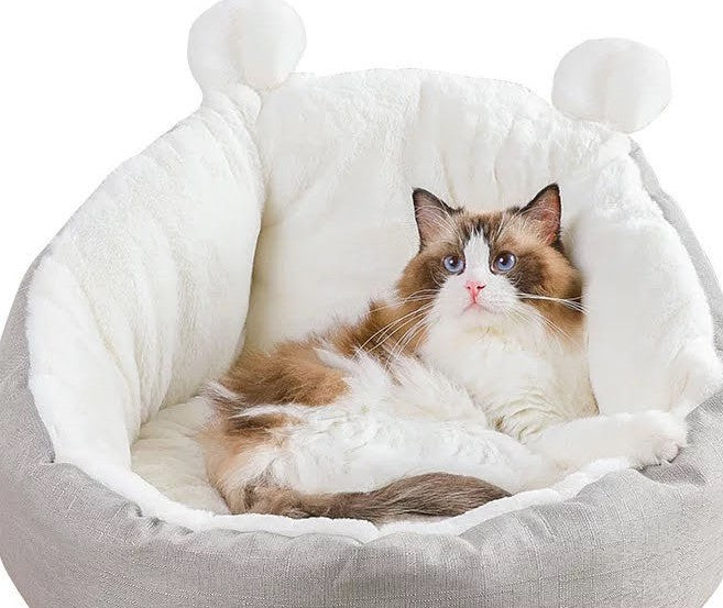 Soft & Snuggly Pet Bed – Where Comfort Meets Style