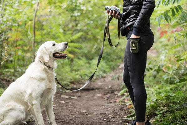 Official US Army® Pet Treat Bag: Ready for Adventure!